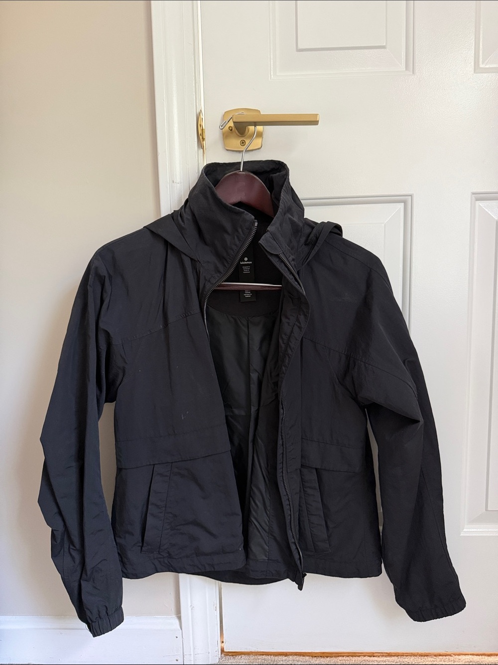 Lululemon Black Hooded Raincoat - Lightweight